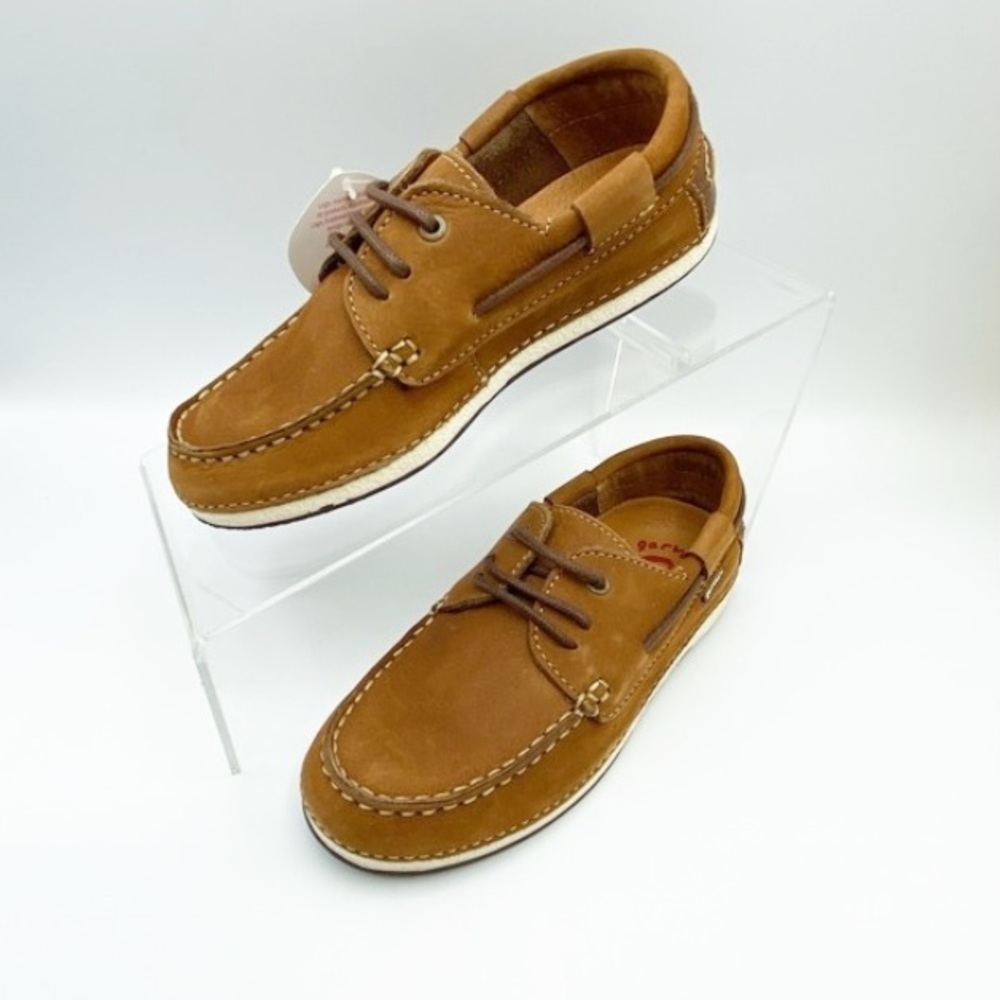 NWT. Garvalin Kids Coffee Leather Moccasins. Size 13,5.